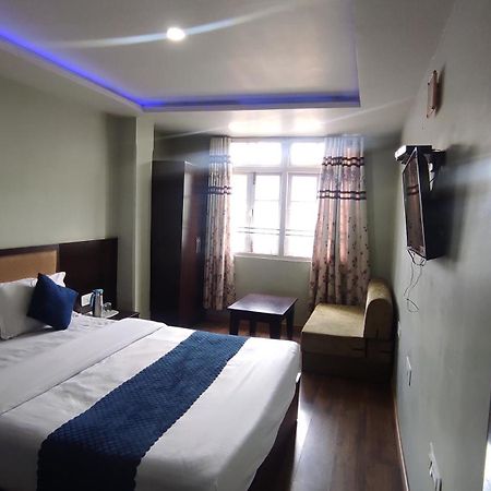 Hotel Kasturi Gangtok Exterior photo
