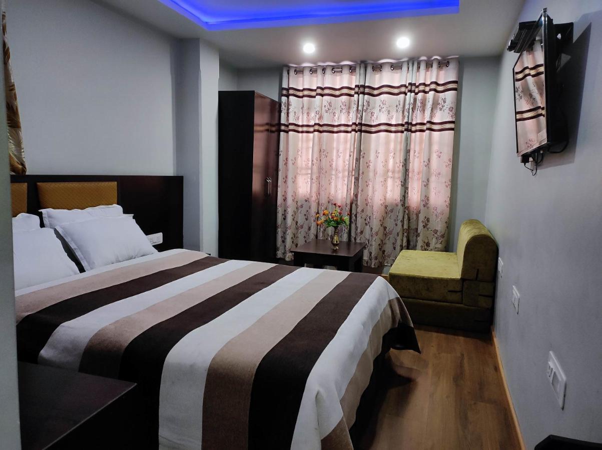 Hotel Kasturi Gangtok Exterior photo