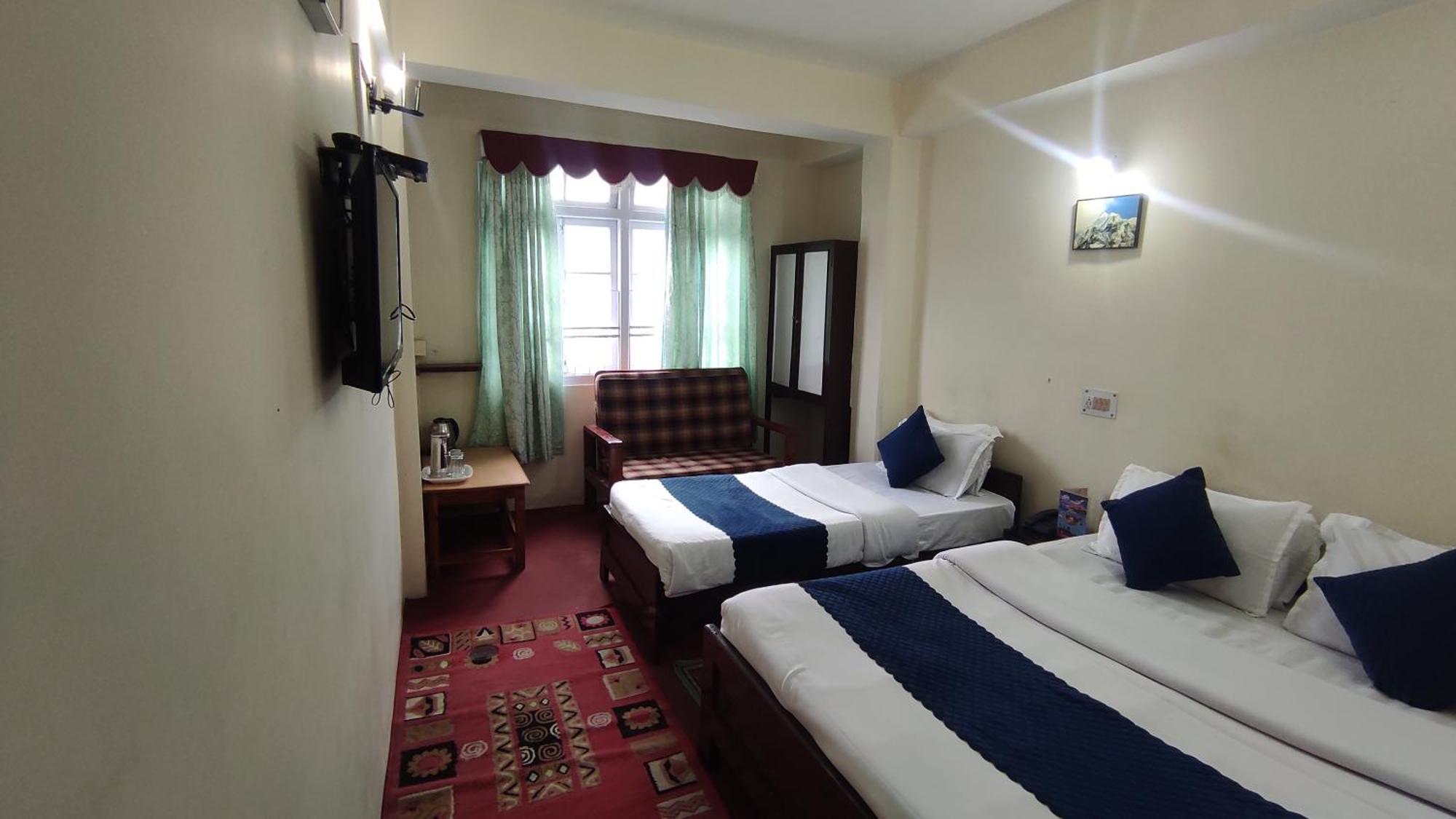 Hotel Kasturi Gangtok Exterior photo